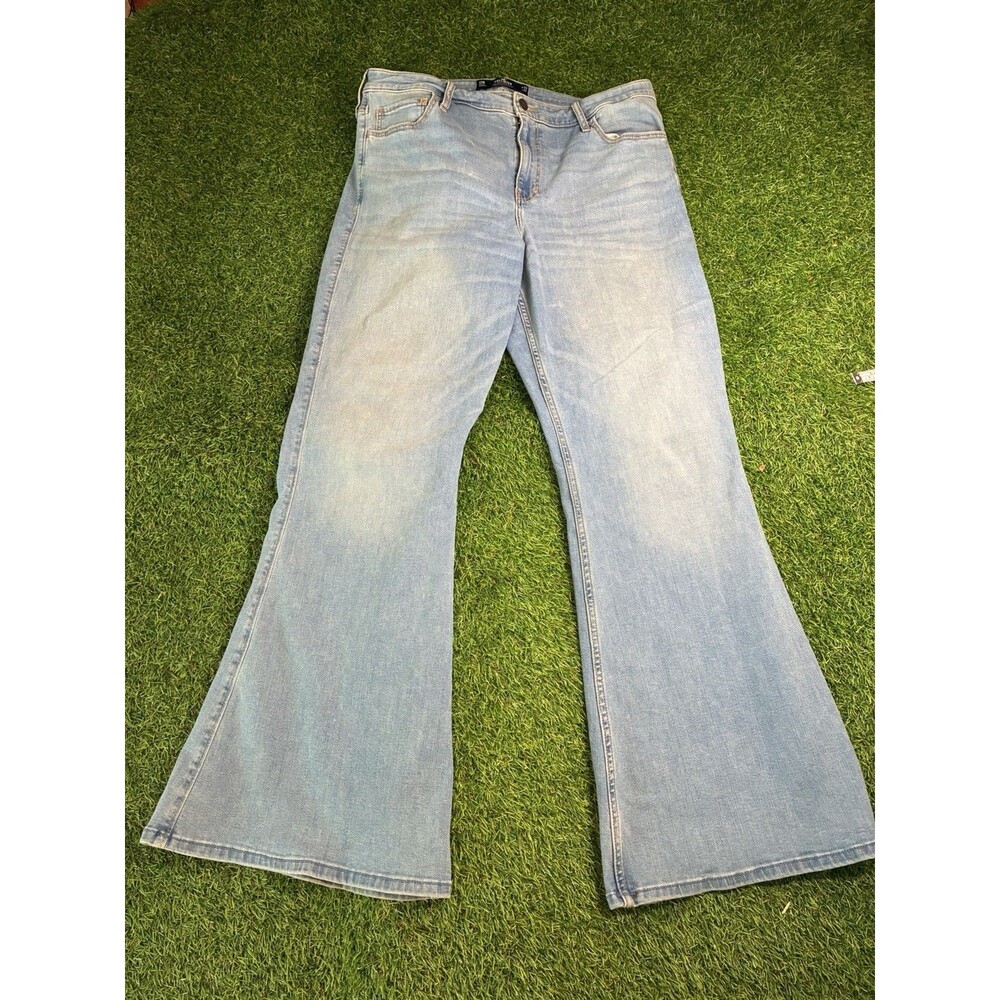 Hollister High Rise Classic Flare Light Wash Stretch Jeans Women’s 33x32 17 R